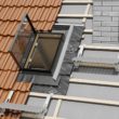 Drobny detal o dużym znaczeniu. Okpol prezentuje wyłaz dachowy WVD+ 47×73